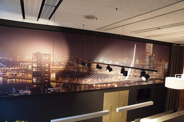 Voorbeeld van een decotex frame met een Rotterdam skyline print